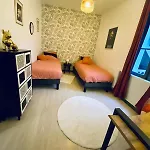 Le Cinq, De Charme Place Saint Pierre ソミュール