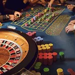 Le Cinq, De Charme Place Saint Pierre Apartamento