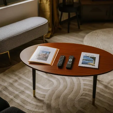 Appartement Le Cinq, De Charme Place Saint Pierre