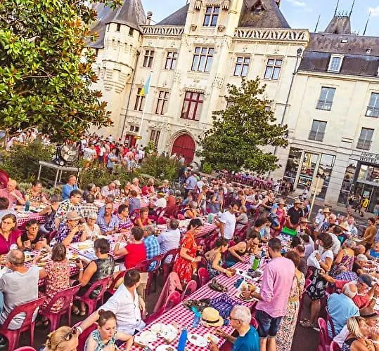 Apartman Le Cinq, De Charme Place Saint Pierre Saumur