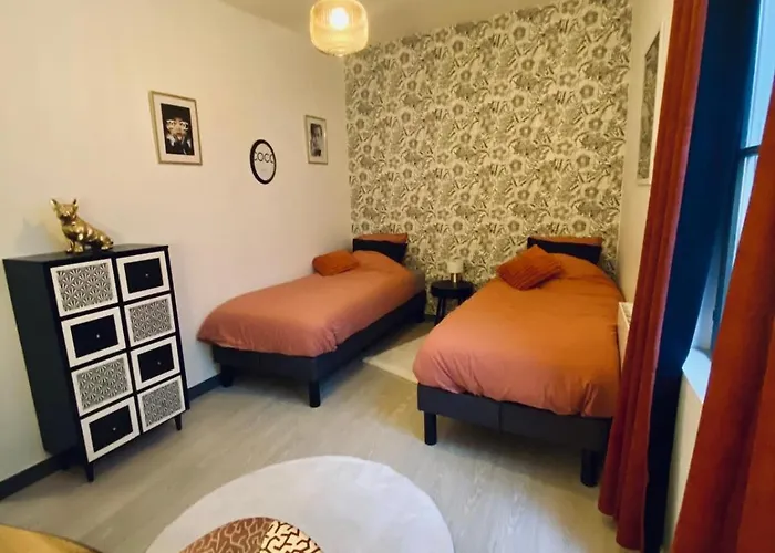 Apartman Le Cinq, De Charme Place Saint Pierre *